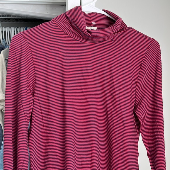 J. Crew Black & Red Turtleneck Top, NWOT - Picture 3 of 5